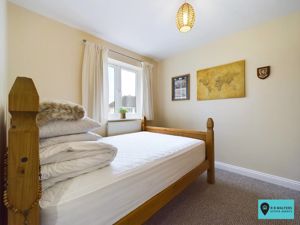 Bedroom- click for photo gallery